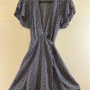 Reformation floral v-neck wrap dress size small